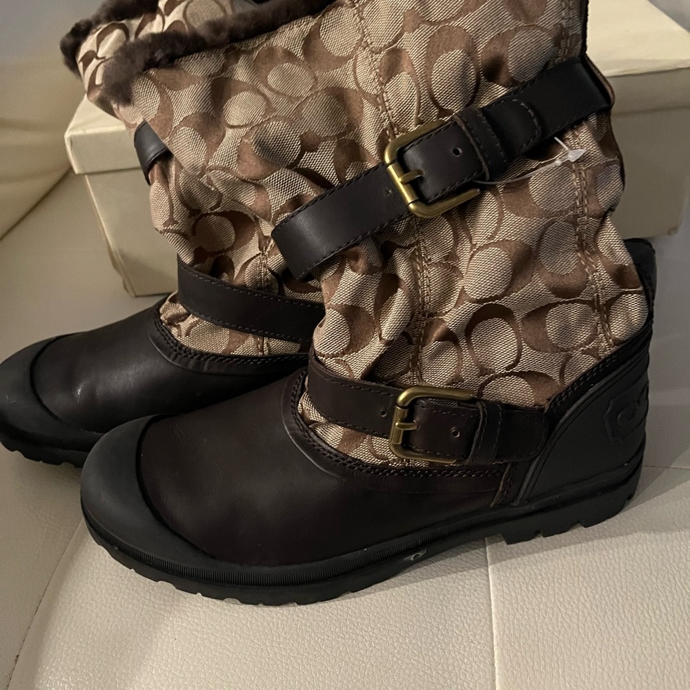 Coach Brown Winter Boots